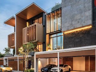 For sale 8 bed office in Lat Phrao, Bangkok