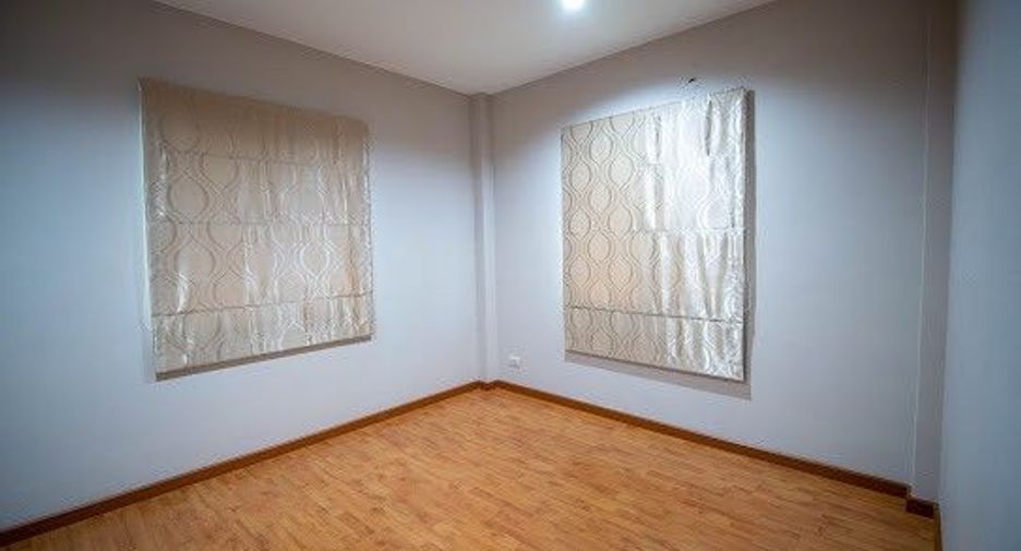 For sale 6 bedrooms house in Bang Yai, Nonthaburi