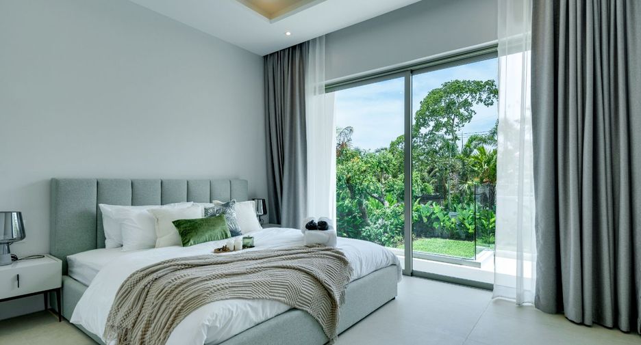 For sale 4 bedrooms villa in Thalang, Phuket