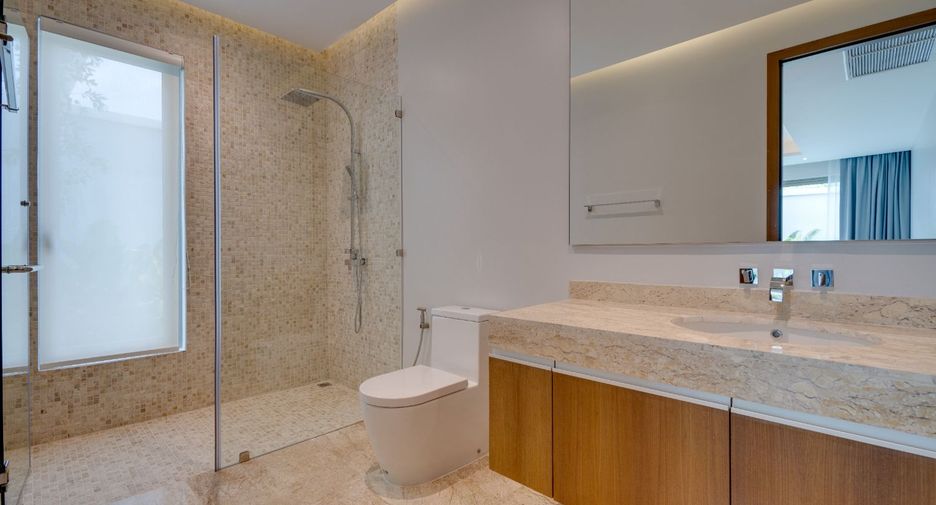 For sale 4 bedrooms villa in Thalang, Phuket
