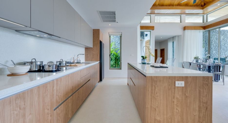 For sale 4 bedrooms villa in Thalang, Phuket