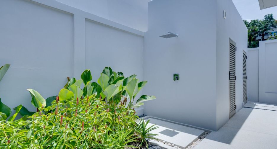 For sale 4 bedrooms villa in Thalang, Phuket