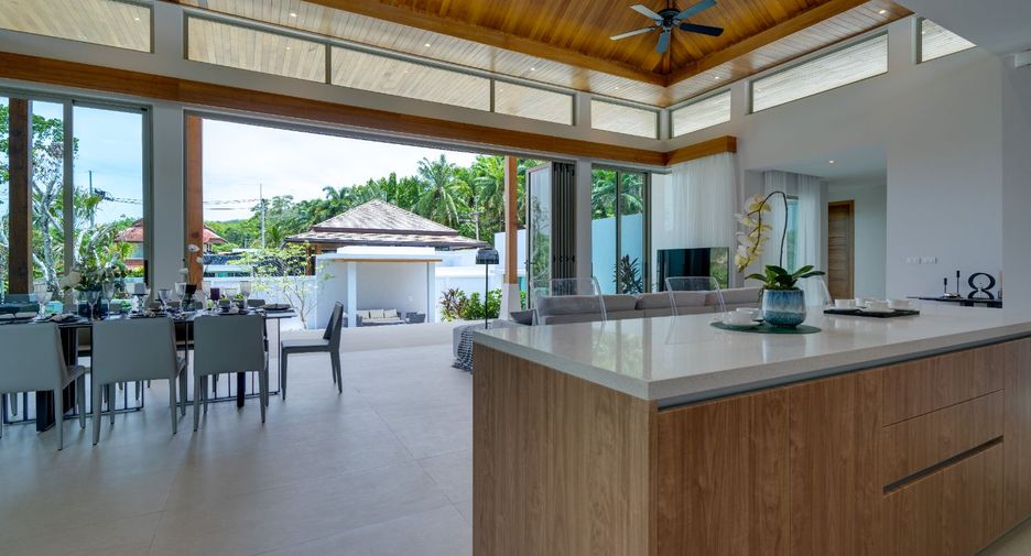 For sale 4 bedrooms villa in Thalang, Phuket