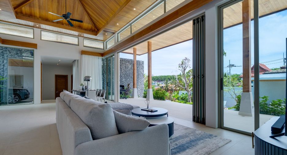 For sale 4 bedrooms villa in Thalang, Phuket
