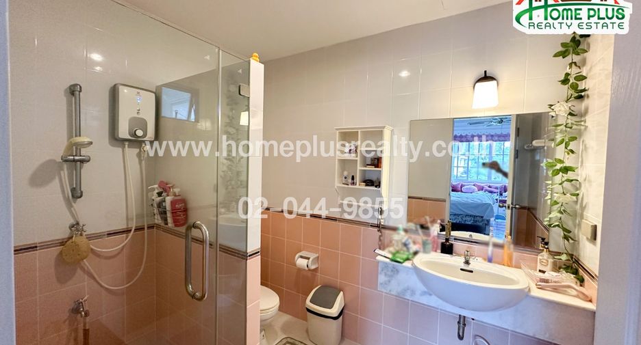For sale 4 ベッドルーム house in Mueang Samut Prakan, Samut Prakan