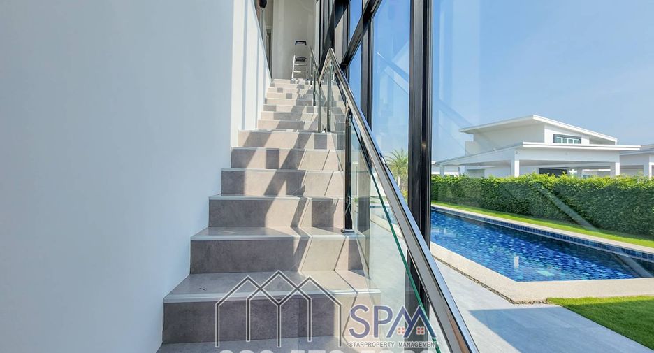For sale 4 bedrooms villa in Cha Am, Phetchaburi