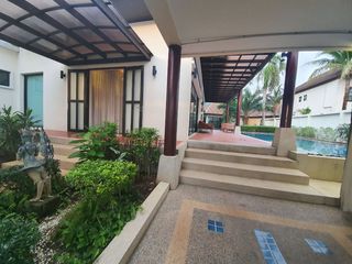 For rent 4 bedrooms villa in Kathu, Phuket