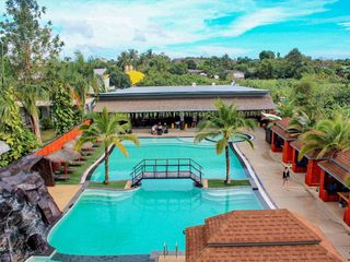 For sale 32 bed hotel in Ban Chang, Rayong
