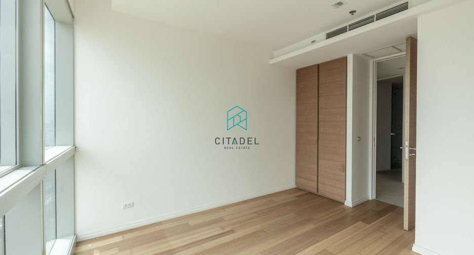 Продажа 3 спальни кондо в Сатхон, Бангкок