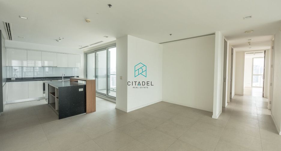 Продажа 3 спальни кондо в Сатхон, Бангкок