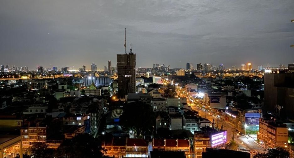 For sale 4 bedrooms condo in Bang Kho Laem, Bangkok