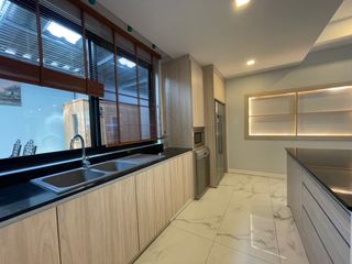 Villa zur Miete mit 5 Zimmer in Bang Lamung, Chonburi
