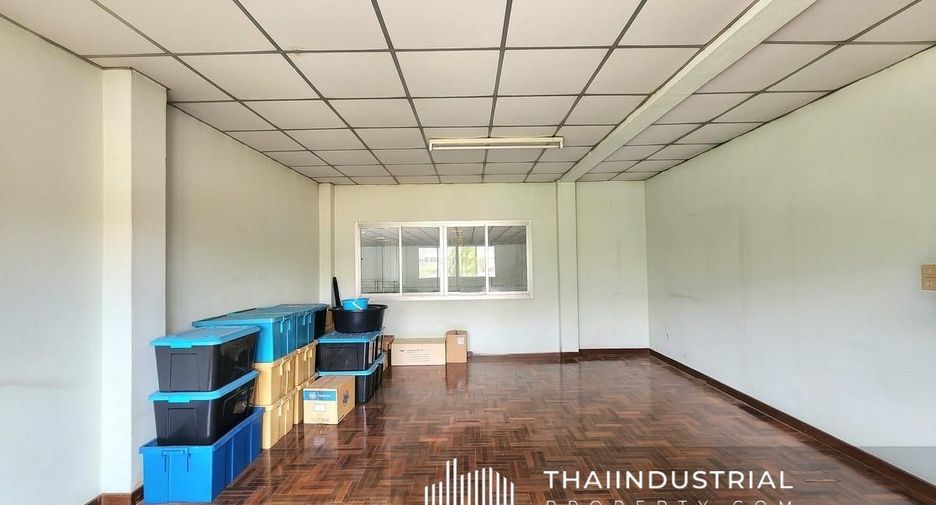 For sale warehouse in Pak Kret, Nonthaburi