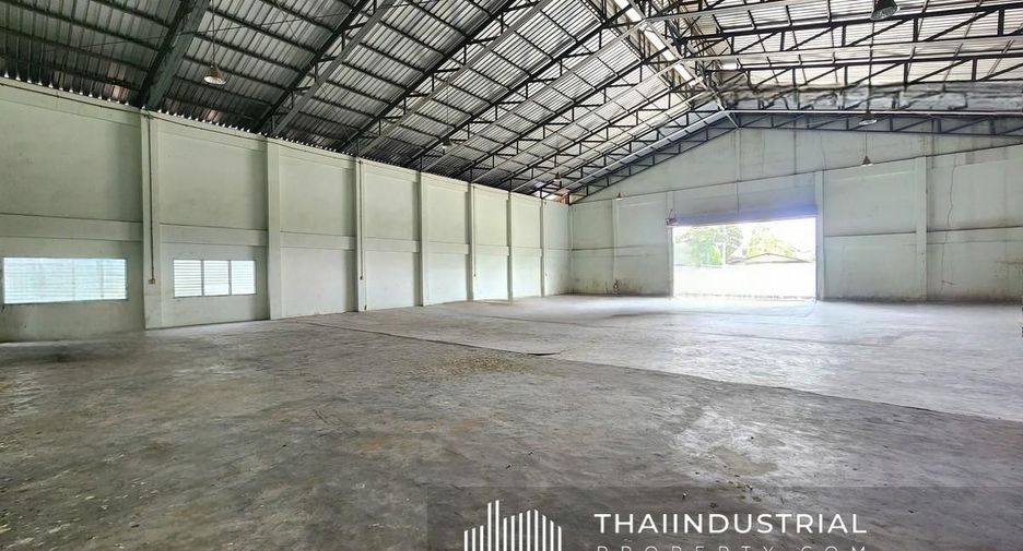 For sale warehouse in Pak Kret, Nonthaburi