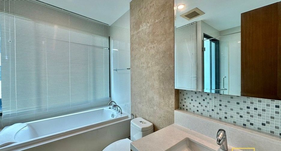 Condo en alquiler de 1 habitaciones en Khlong Toei, Bangkok