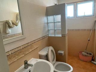 Casa en alquiler y en venta de 3 habitaciones en Lat Krabang, Bangkok