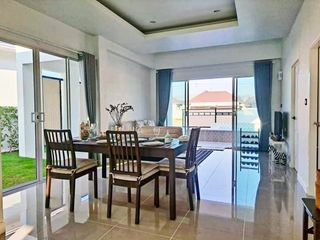 For sale 3 bedrooms villa in Cha Am, Phetchaburi