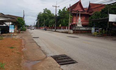 For rent and for sale 6 bedrooms retail Space in Mueang Uttaradit, Uttaradit