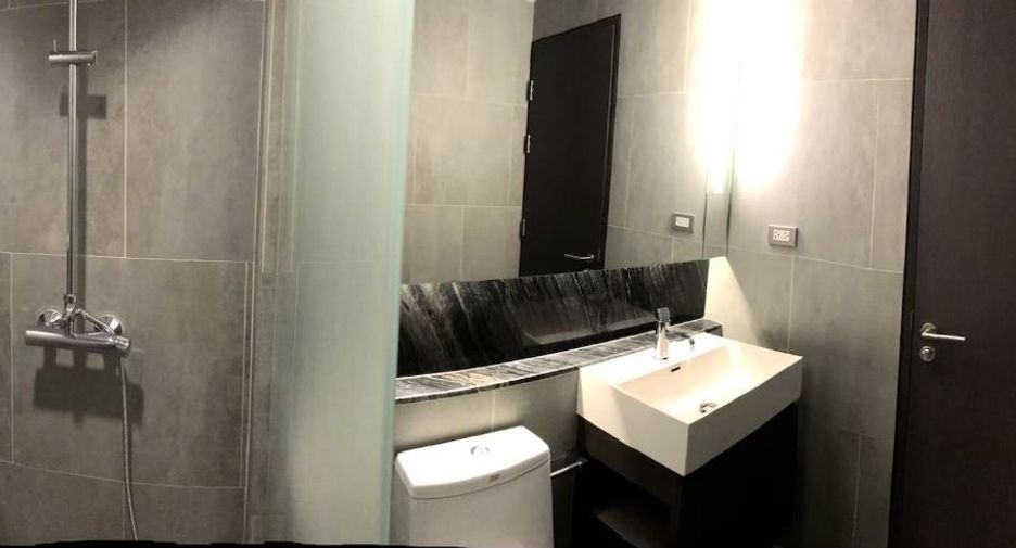 For rent and for sale 1 bed condo in Khlong Toei, Bangkok