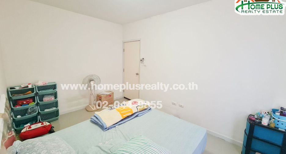 For sale 3 bedrooms townhouse in Mueang Pathum Thani, Pathum Thani