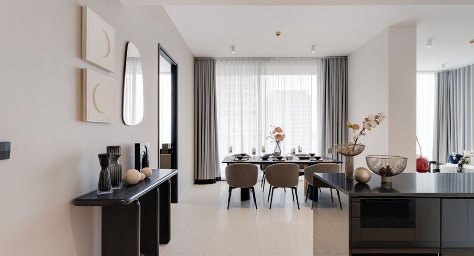 For rent 2 bedrooms condo in Sathon, Bangkok