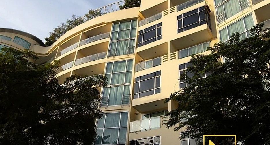Apartamento en alquiler de 4 habitaciones en Watthana, Bangkok