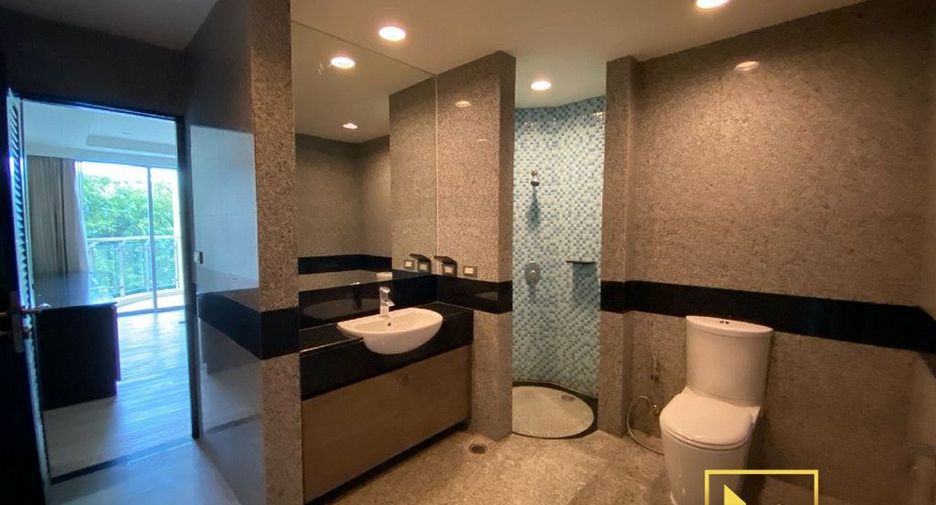 Apartamento en alquiler de 4 habitaciones en Watthana, Bangkok