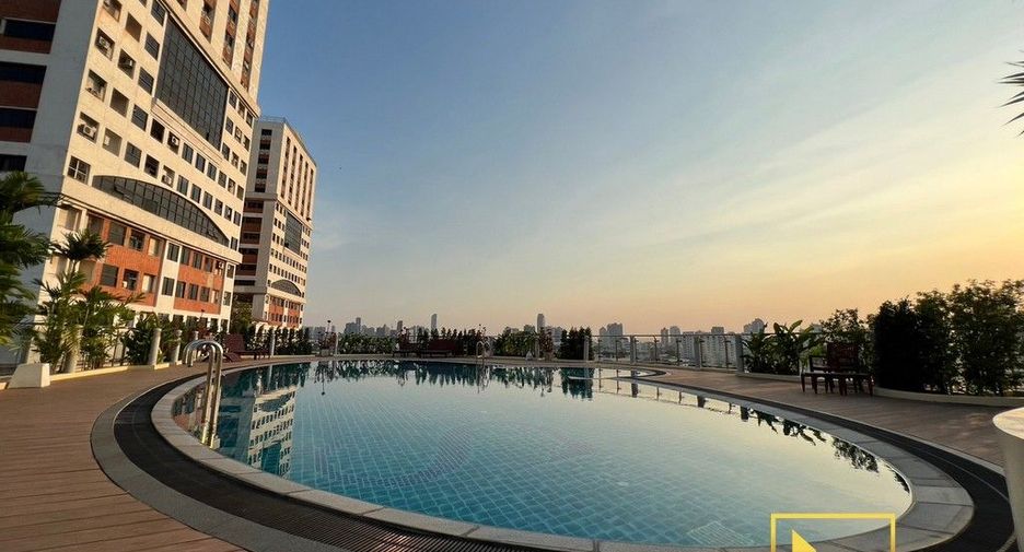 Apartamento en alquiler de 4 habitaciones en Watthana, Bangkok