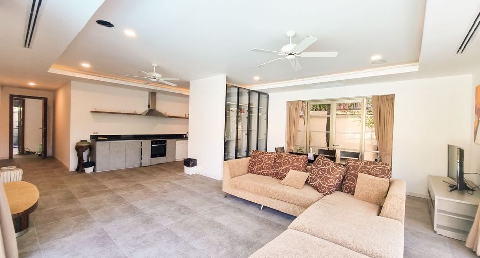 For sale 3 bedrooms villa in Thalang, Phuket