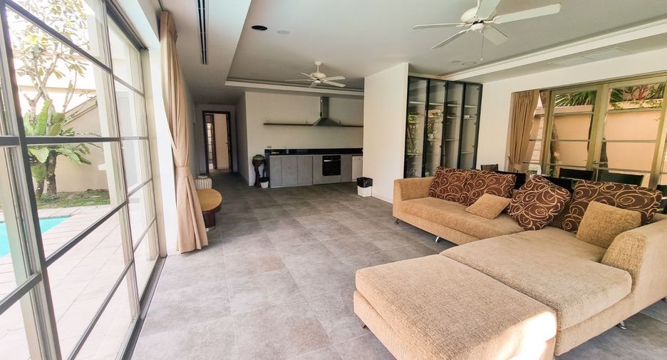 For sale 3 bedrooms villa in Thalang, Phuket