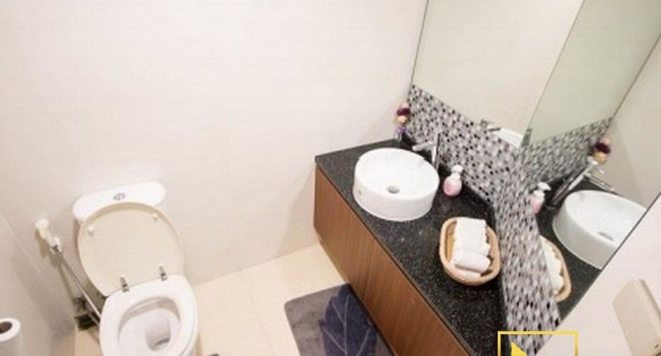 Аренда 3 спальни кондо в Щаттхана, Бангкок