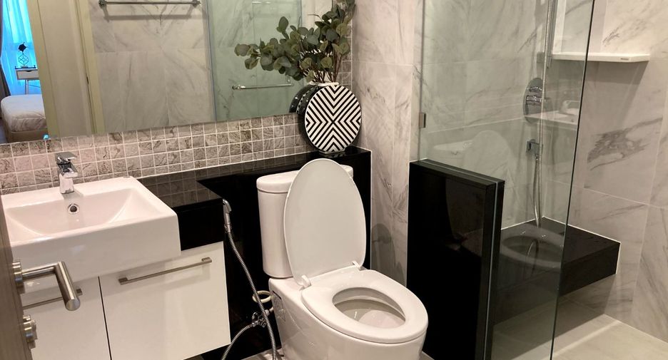 À vendre 1 chambre condo à Khlong San, Bangkok