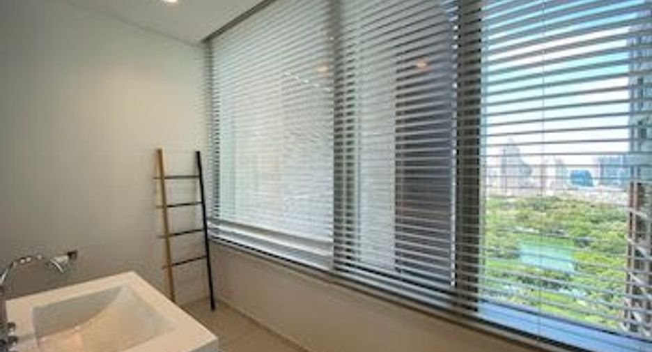 Condo en alquiler y en venta de 2 habitaciones en Pathum Wan, Bangkok