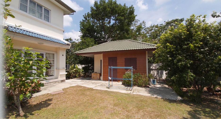 For sale 4 bedrooms house in Nong Chok, Bangkok