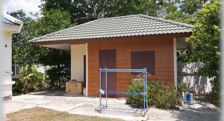 For sale 4 bedrooms house in Nong Chok, Bangkok