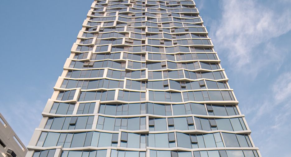 For sale 1 bed condo in Pathum Wan, Bangkok