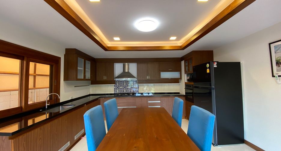 For rent and for sale 4 bedrooms house in Saraphi, Chiang Mai