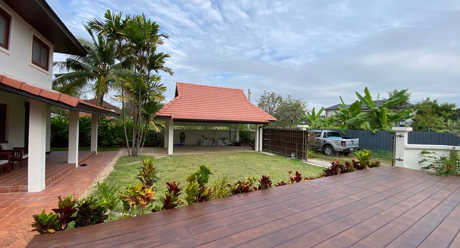 For rent and for sale 4 bedrooms house in Saraphi, Chiang Mai