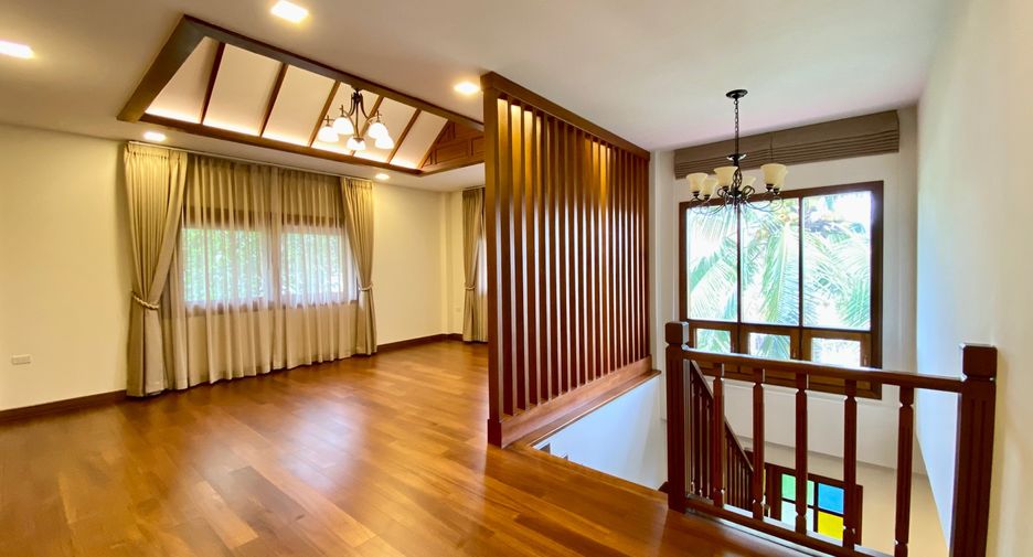 For rent and for sale 4 bedrooms house in Saraphi, Chiang Mai