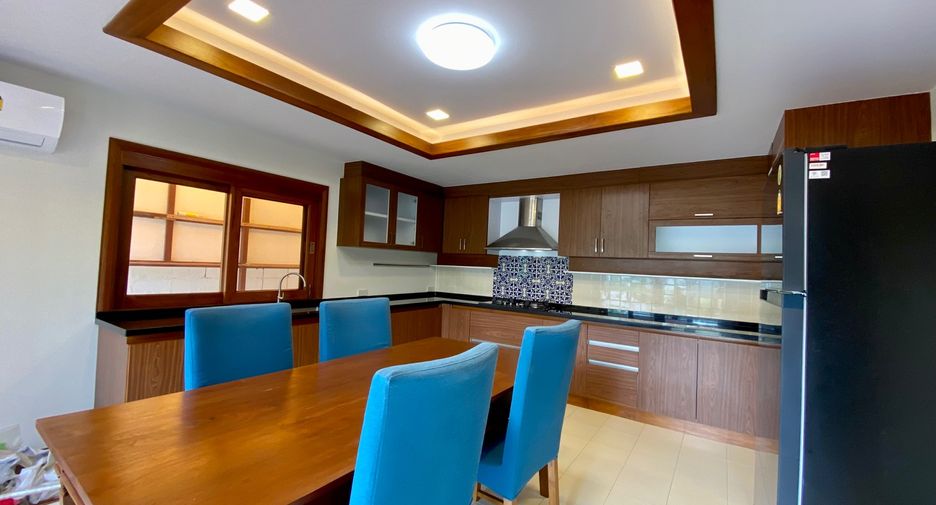 For rent and for sale 4 bedrooms house in Saraphi, Chiang Mai