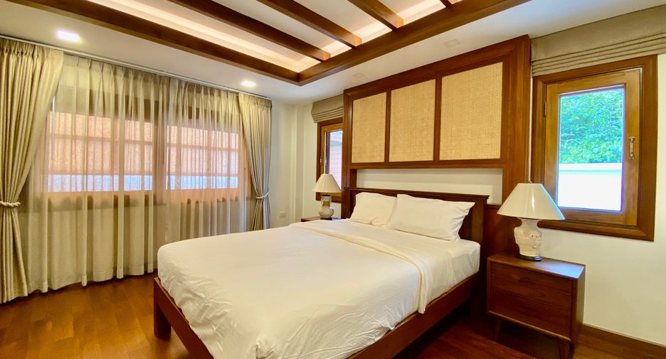 For rent and for sale 4 bedrooms house in Saraphi, Chiang Mai