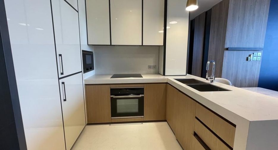 Wohnung zur Miete mit 2 Zimmer in Khlong Toei, Bangkok