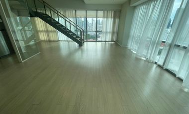 For sale 2 bedrooms condo in Watthana, Bangkok