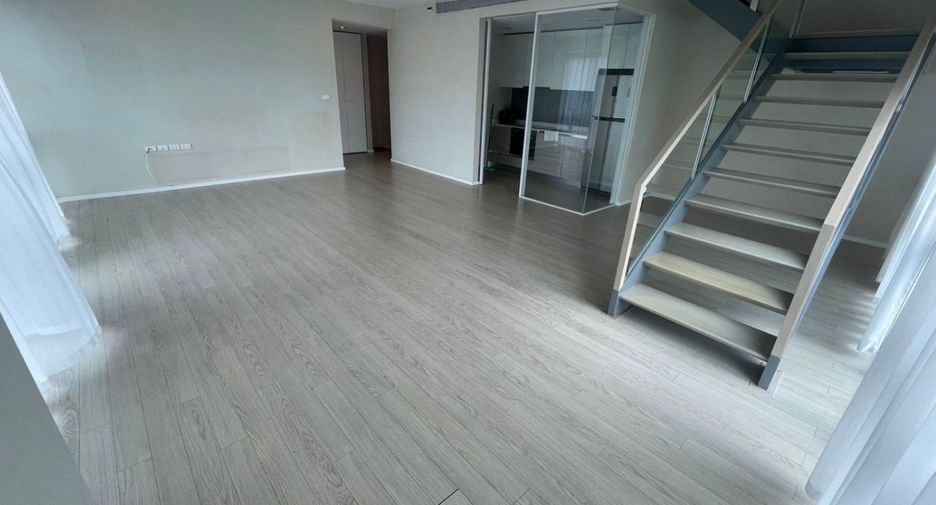 For sale 2 bedrooms condo in Watthana, Bangkok