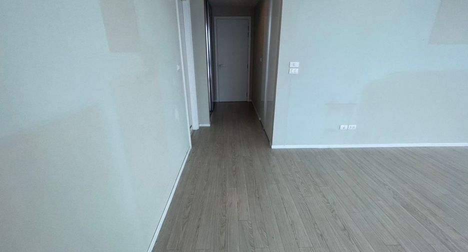 For sale 2 bedrooms condo in Watthana, Bangkok