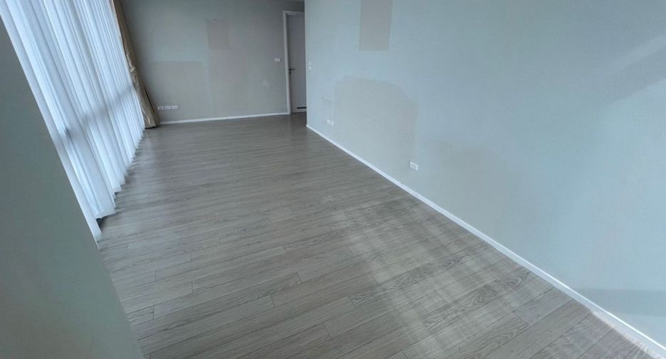 For sale 2 bedrooms condo in Watthana, Bangkok