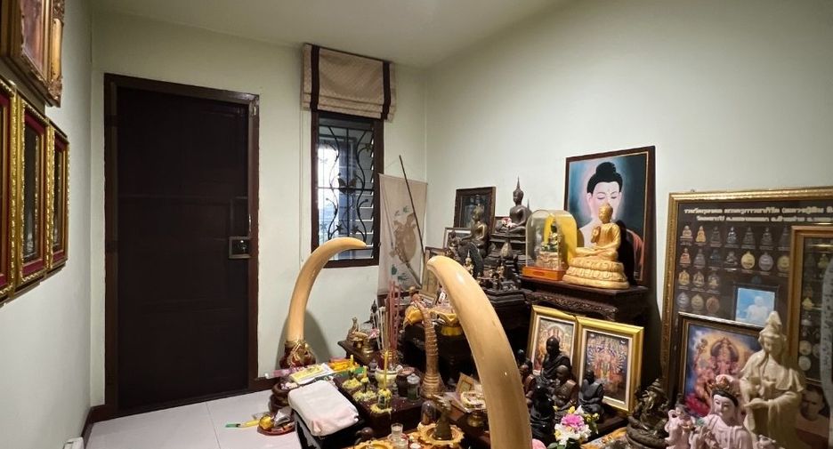 Продажа 4 спальни дом в Mueang Nonthaburi, Нонтабури
