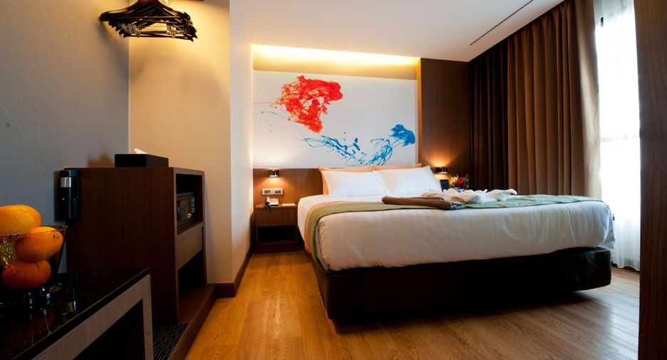For sale 34 Beds hotel in Khlong Toei, Bangkok