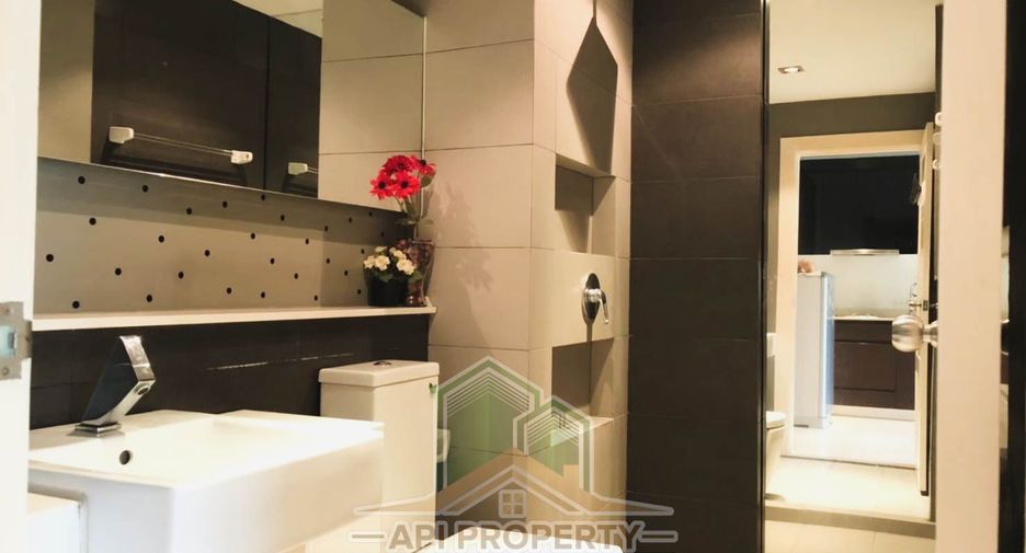 For sale 1 bed condo in Bang Lamung, Chonburi