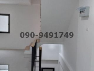 For rent 3 bedrooms retail Space in Chom Thong, Bangkok